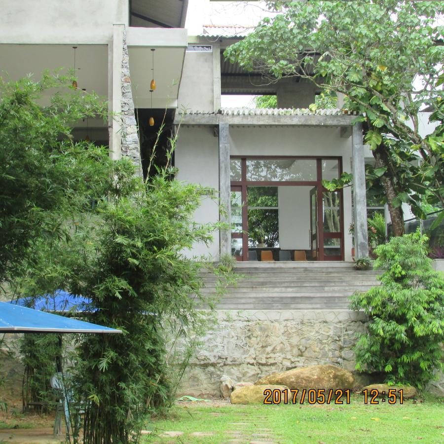 The Breeze Hotel Elpitiya  Экстерьер фото